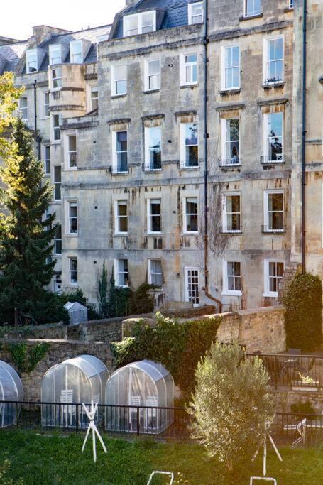 באת' Georgian House Garden Apartment מראה חיצוני תמונה